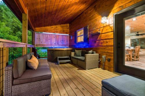 Létesítmények, Amazing Outdoor Area - Close to both PF/Gatlinburg in Caton (TN)