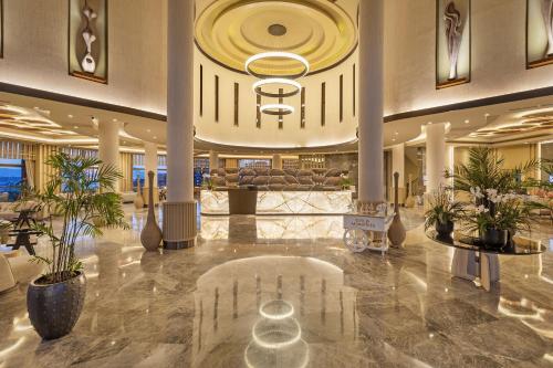 Фойє, Titanic Luxury Collection Bodrum in Guvercinlik