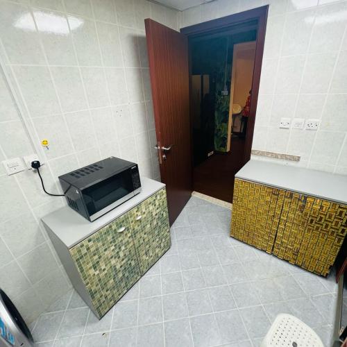 Apartment with a room and a hall overlooking the sea, Adżman (zdjęcie 2)