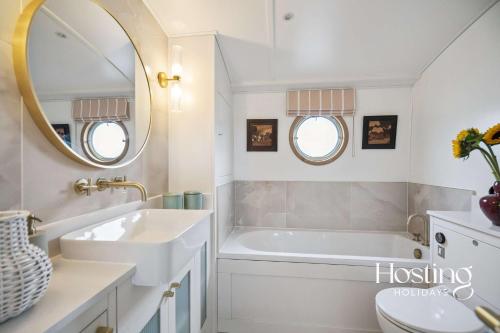 The Opal - Luxury 2-Bed Houseboat, Londyn (zdjęcie 5)