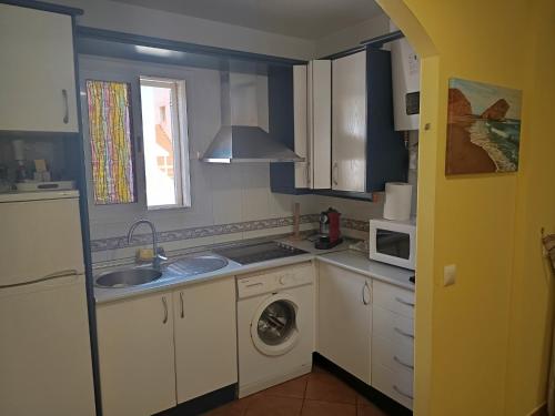 virtuve, apartamento Isleta del Moro, Cabo de Gata in La Isleta Del Moro