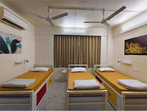 City Central Hostel – Calcutta, LA