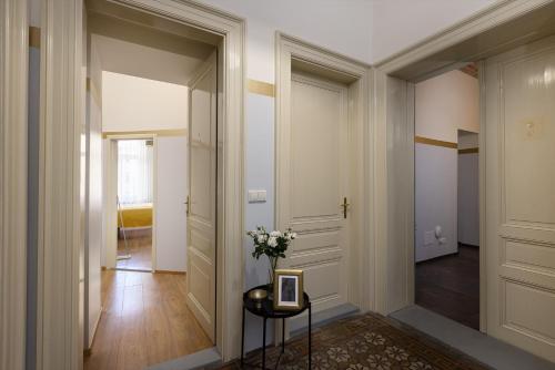 Salvatore Prague Rooms – Prague, NY