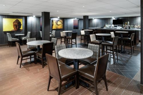 Best Western Premier NYC Gateway Hotel in North Bergen, USA