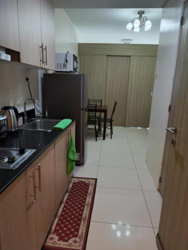 De Luxe, Standard and Studio Suites -The Breeze Residences-close to Airport,Mall of Asia, US Embassy, Manila (photo 7)