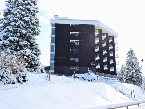 Studio 4 personnes avec balcon et équipements pratiques - FR-1-549-64 (Studio 4 personnes avec balcon et equipements pratiques - FR-1-549-64) in Chamrousse