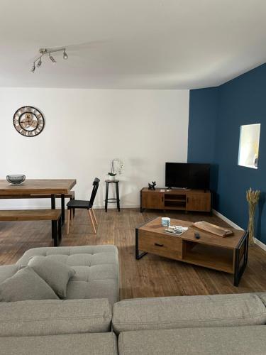 Grand appartement proche centre ville et Rocamadour in Gramat