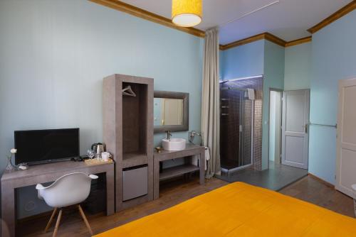 Gorgeous Prague Rooms - image 4