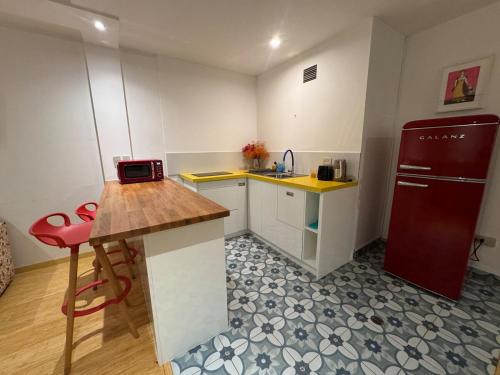 Suite elegante y confortable - image 4