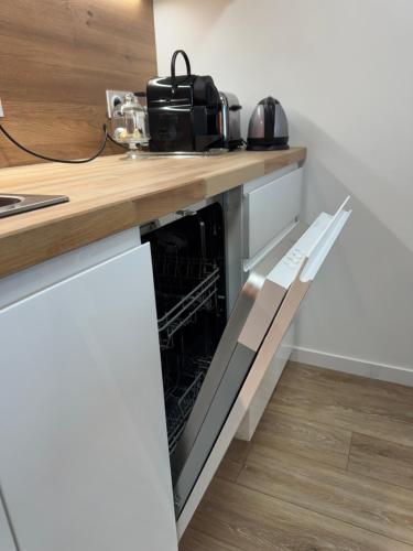 Le charme aux portes de Paris in Боньойл-сюр-Марн