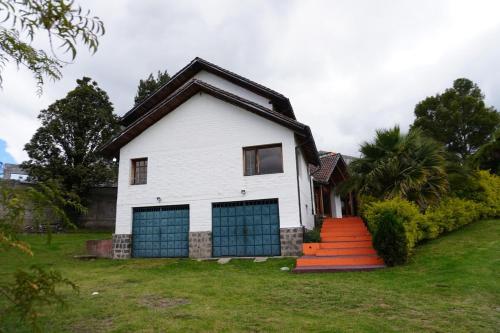 Quinta Poncho Verde in Sangolqui