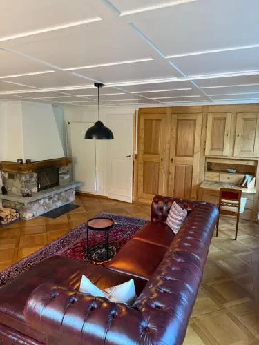 Schweizerhaus Glarus - Historisch & Stilvoll mit Garten in Ennenda, Schweiz