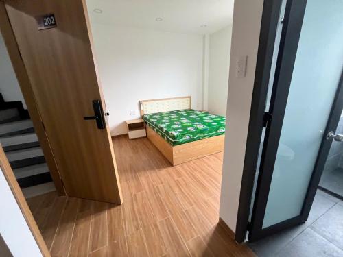 Phố thương mại Sen Vàng (Pho thuong mai Sen Vang) in Hoc Mon