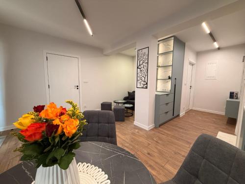 . Serenity Suites