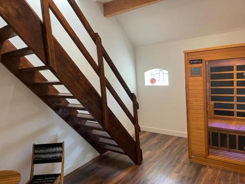 ซาวน่า, Gastvrij genieten in เอ็มเม่น