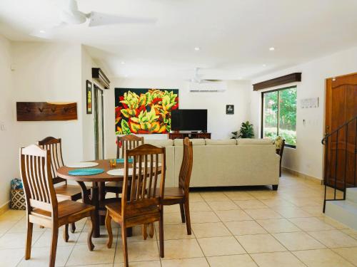 Facilities, Casa Luz de Luna - Comfortable 3 Br, 3,5 Bath house in Potrero