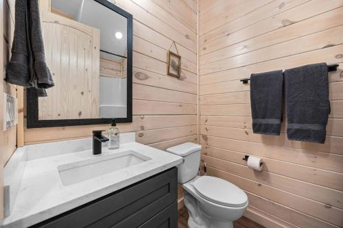 Best of Both Worlds/Near Pigeon Forge/Lake Views - image 5