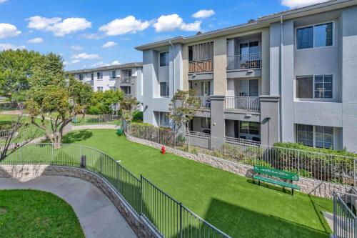 Deluxe Living in Marina Del Rey - Pool, Hot Tub, Gym, Los Ángeles (foto 8)