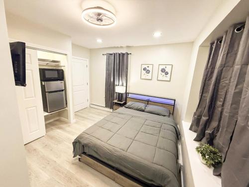 Town & Country Andover, NJ Area- Studio Unit in Andover Township (NJ)