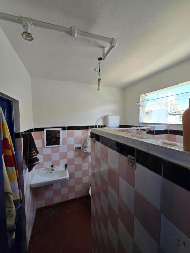 Casa de praia pet friendly muito aconchegante a dois minutos da praia! in São Francisco De Itabapoana