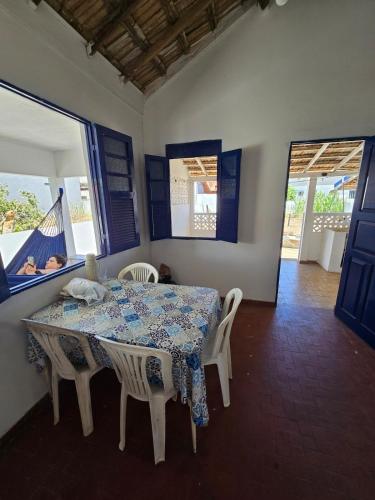 Casa de praia pet friendly muito aconchegante a dois minutos da praia! in São Francisco De Itabapoana