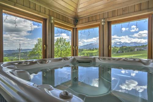 Kümblustünn, Hotel REDYK Ski&Relax - gory na wyciagniecie reki in Ząb