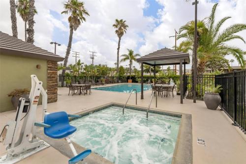 Best Western Plus Pavilions in Anaheim, USA