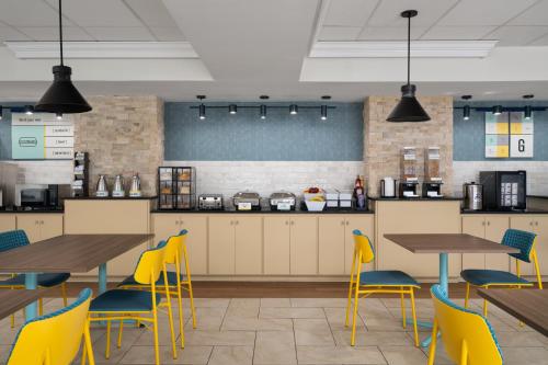 Garner Hotel Augusta West by IHG - 식음료(F&B)