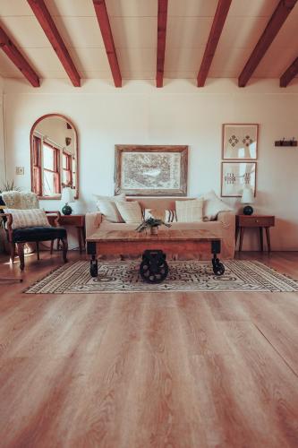 Private, peaceful cabin in North Joshua Tree, Sunfair Heights (фото 6)