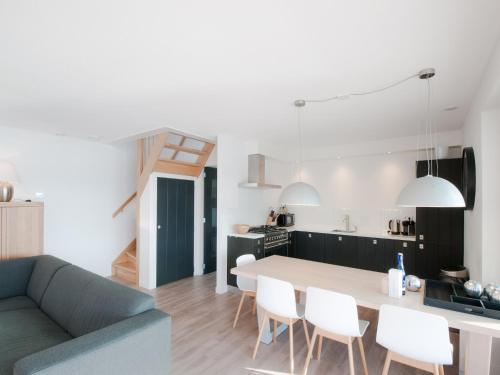 Kitchen, Villa Oesterdam  22 persons in Tholen