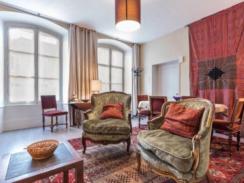 Charmant appartement historique à Vesoul, avec WIFI et parking - FR-1-583-508 (Charmant appartement historique a Vesoul, avec WIFI et parking - FR-1-583-508) in Vesoul
