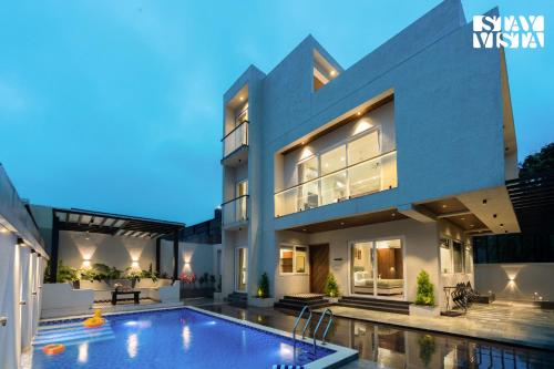 StayVista at Amara Palms, Igatpuri