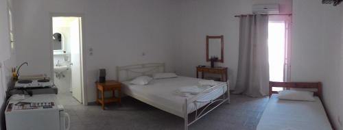 Lazino Studios and Apartments