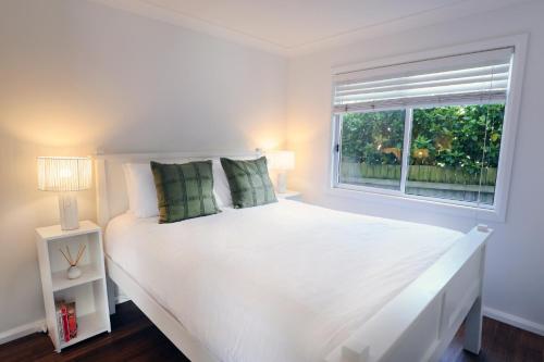 Spacious 2BR Guest House I Private & Central - image 4