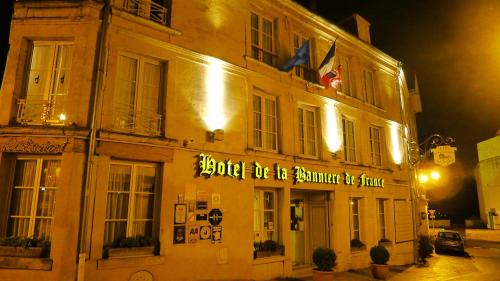 Hôtel De La Banniere De France - Hôtel - Laon