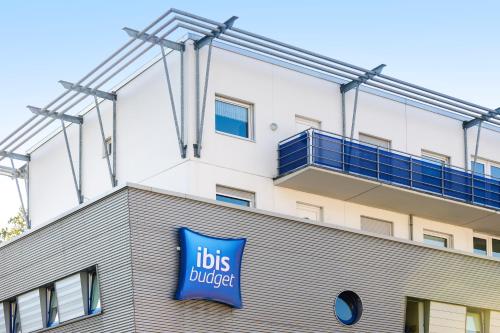 ibis budget Duisburg City am Innenhafen - image 10