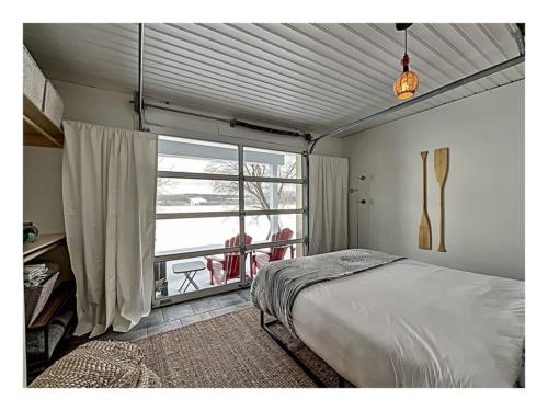 Lakefront Spa - Chez Bernard L'Hermite in Bernierville (QC)