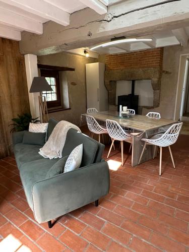 Gîte à la campagne (Gite a la campagne) in Secondigny