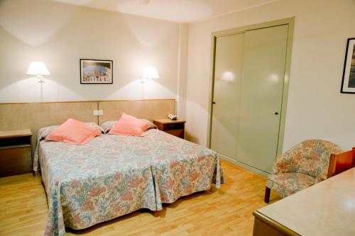 Hotel Balaguer - image 10