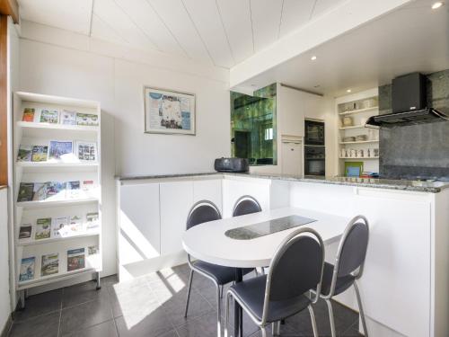 virtuve, Holiday Home in Westhoek near Zonnegloed in Vestvleterena