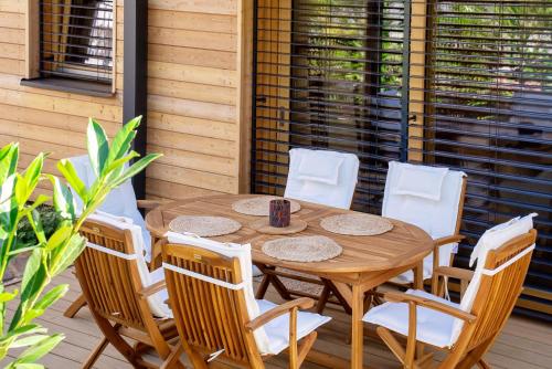 花園, SLAPY HOUSE - pool view in 克戈維斯諾瓦斯科凱斯