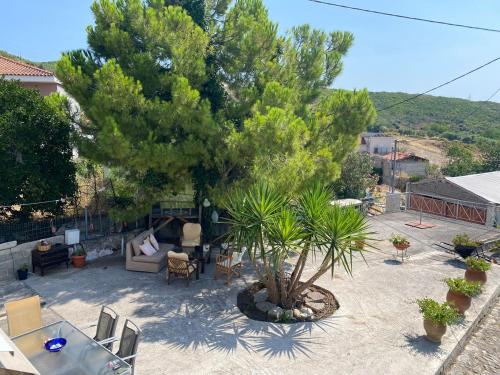 Lithèa House (Lithea House) in Agia Anna (Euboea)