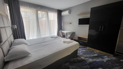 Marina Beach Apartments Pomorie in โพโมรี