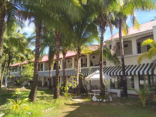 Dārzs, Isla Vista Beach Resort in Kandelārija (Zambalesa)