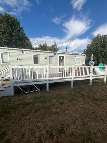 Singh&Leite Family caravan for 10 people