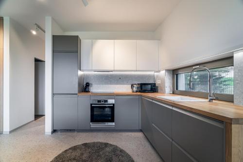 Apartmánová chata pod Štítmi (Apartmanova chata pod Stitmi) in 斯塔拉列斯納