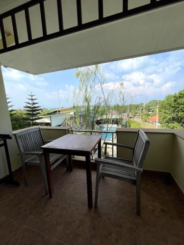 Erkély/terasz, Private Pool Villa , 4BR, Fast WiFi, BBQ Garden in Dan Mai