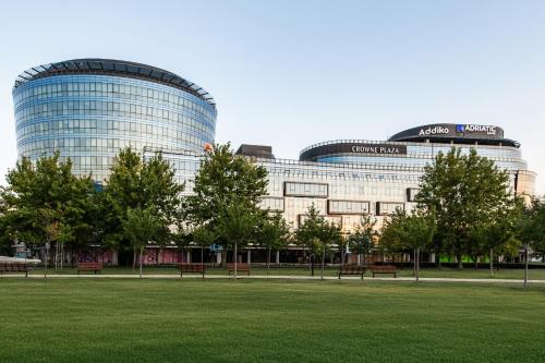 . Crowne Plaza Podgorica by IHG