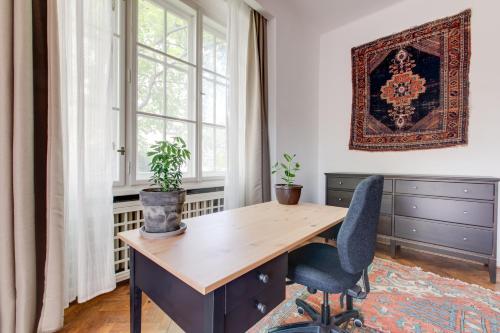 Large Garden Villa Suite Business-Leisure-Sports, Прага (фото 9)