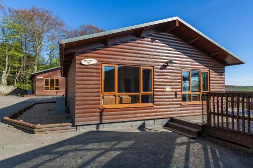 ทัศนียภาพภายนอกโรงแรม, Mountain Ash Lodge with Hot Tub in นิวโบ่